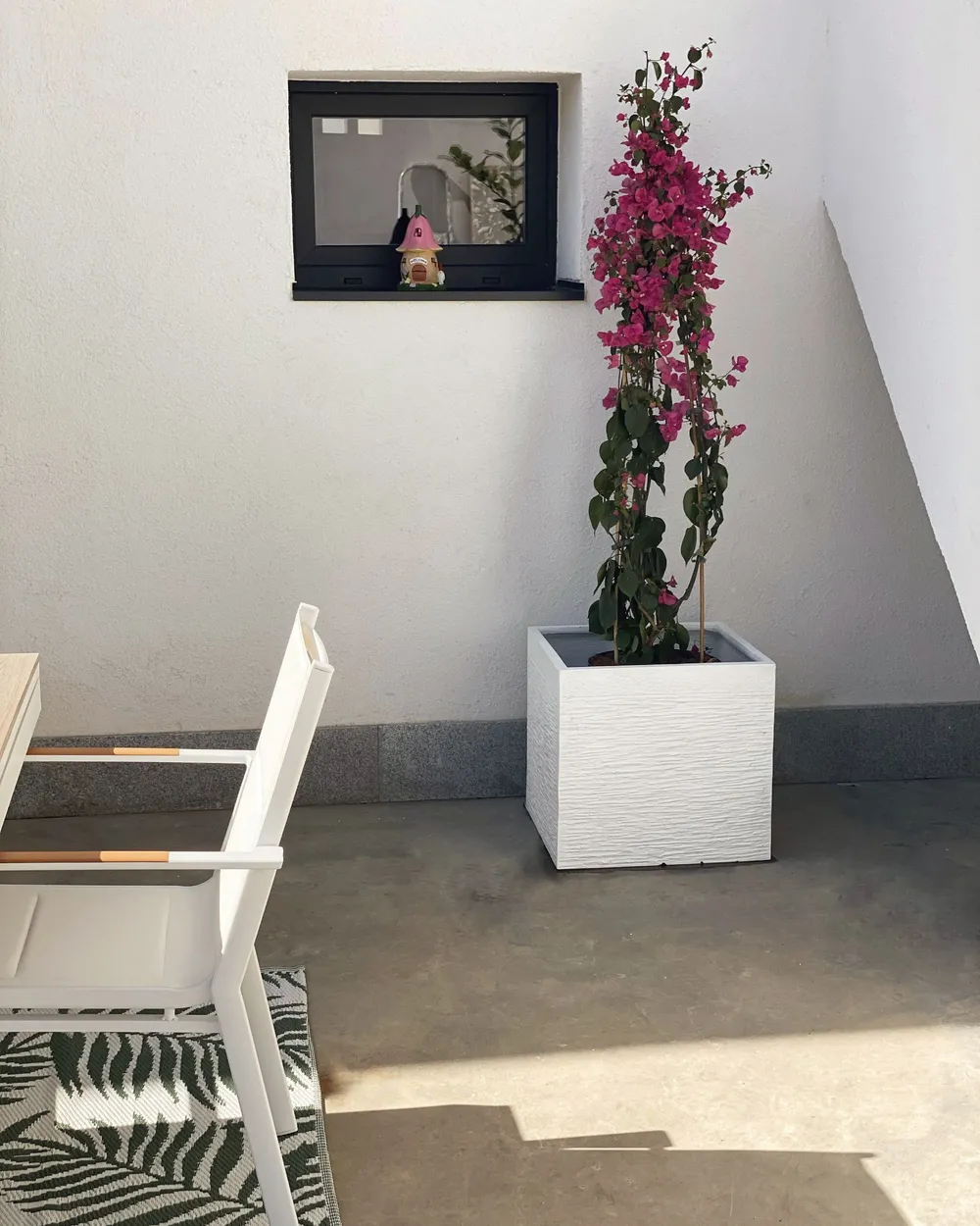Plant Pot PAROS 50 cm White_979591