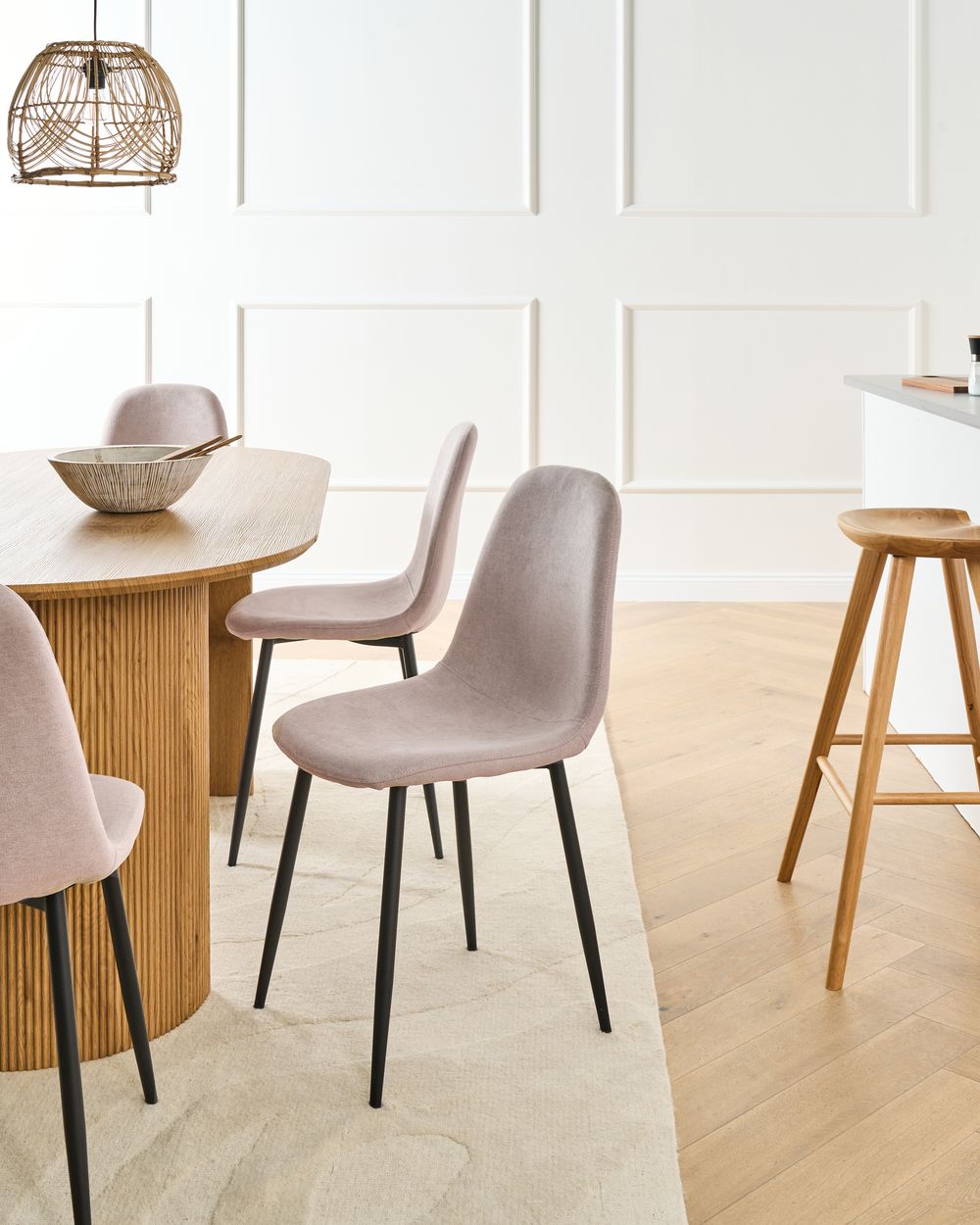 Set med 4 matstolar CRANDALL Beige