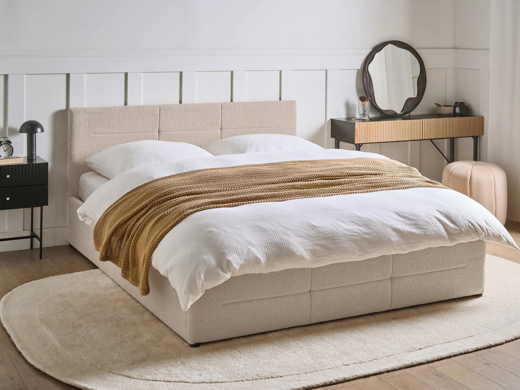 Ottoman Bed MASSOGNES Boucle Beige 160 x 200 cm_1030414