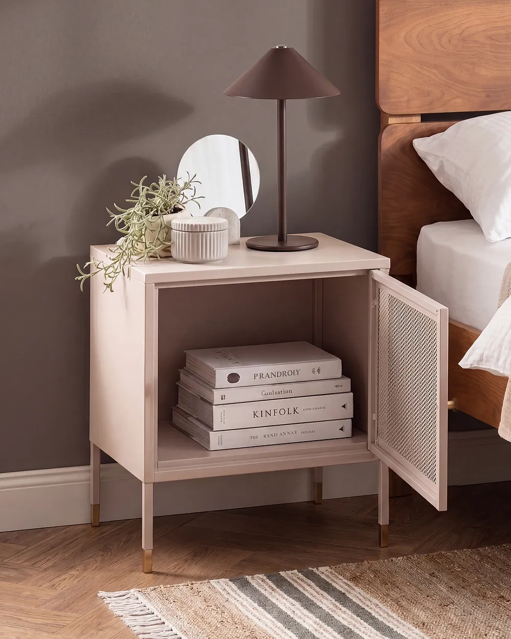Nattbord OSSETT Metall Beige_1160924