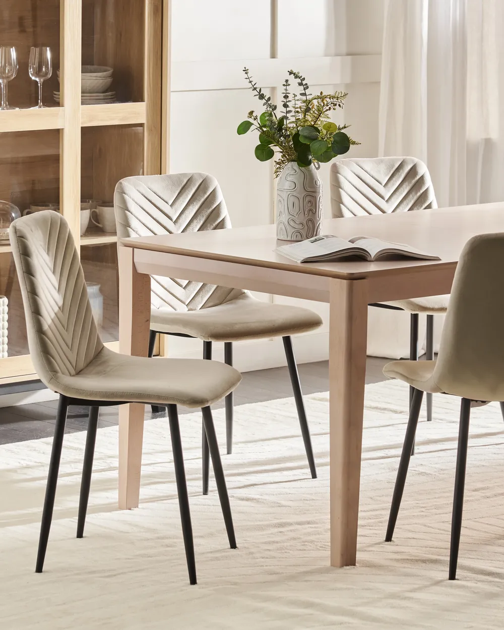 Set of 4 Dining Chairs HAVRE Velvet Beige