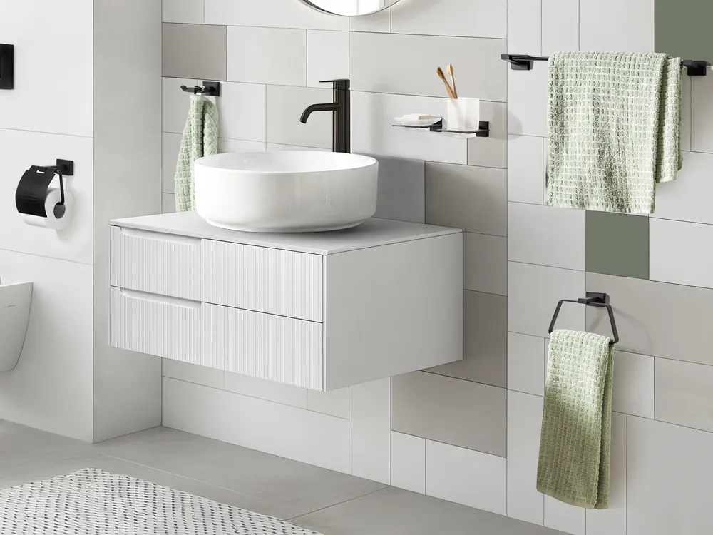 6-Piece Bathroom Hardware Set RIOHACHA with Towel Bars and Hooks Black_1080444