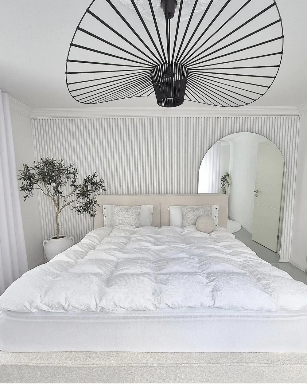 Ottoman Bed MOISSAC Boucle Off-White 180 x 200 cm (EU Super King)_941286