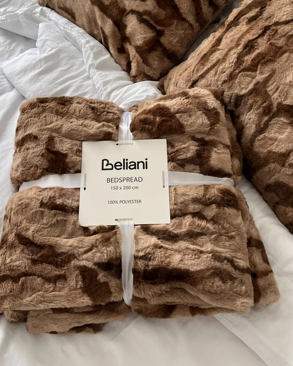 Blanket BAKIRA Faux Fur 150 x 200 cm Brown_983066