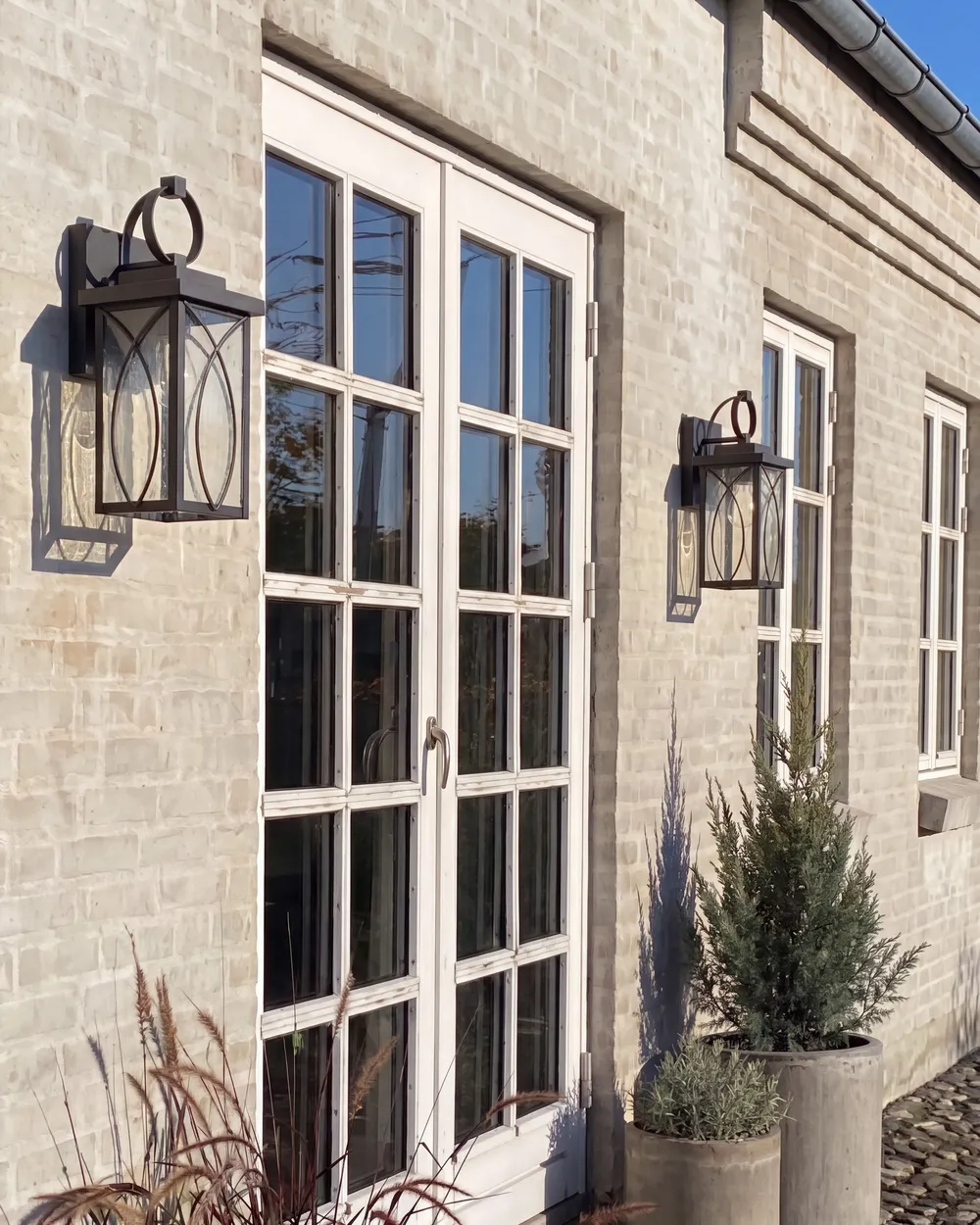 Set of 2 Outdoor Wall Lights BUZAU Black_1135549