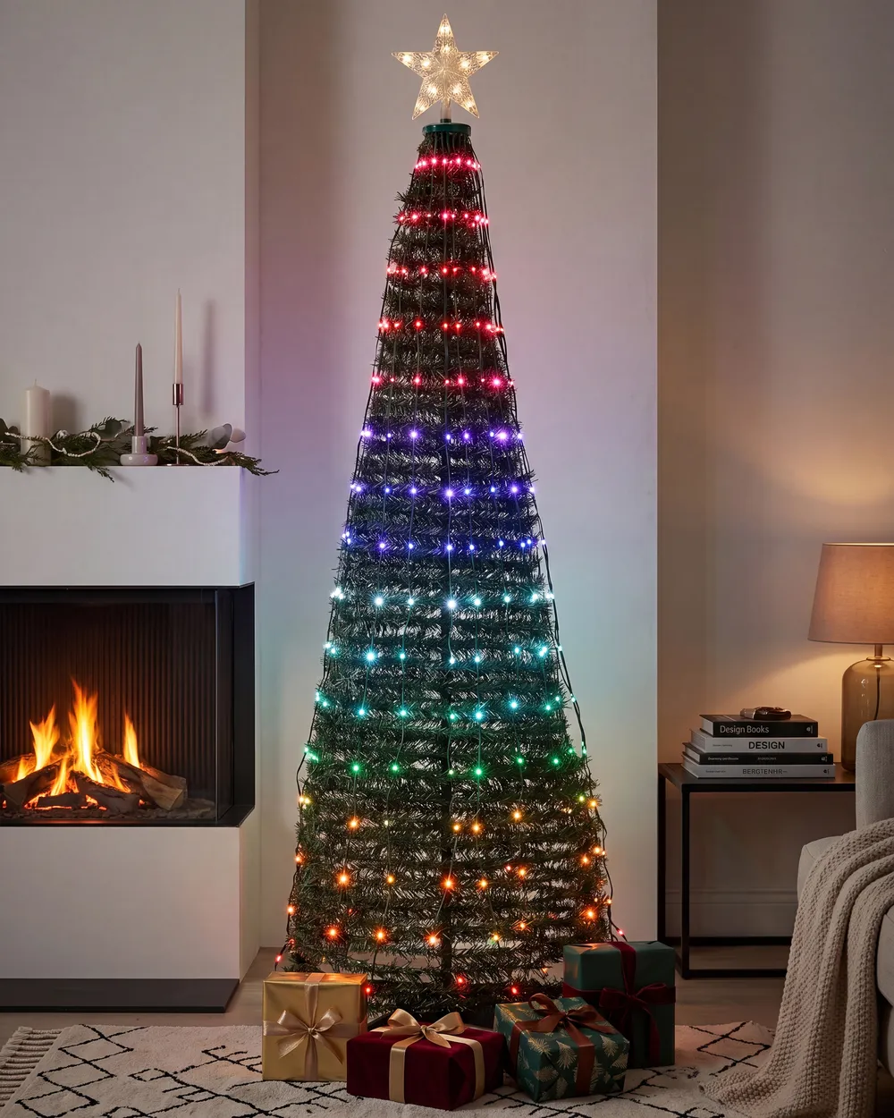 Floor Christmas Decoration Smart LED with App SAARLOQ 160 cm Christmas Tree Green