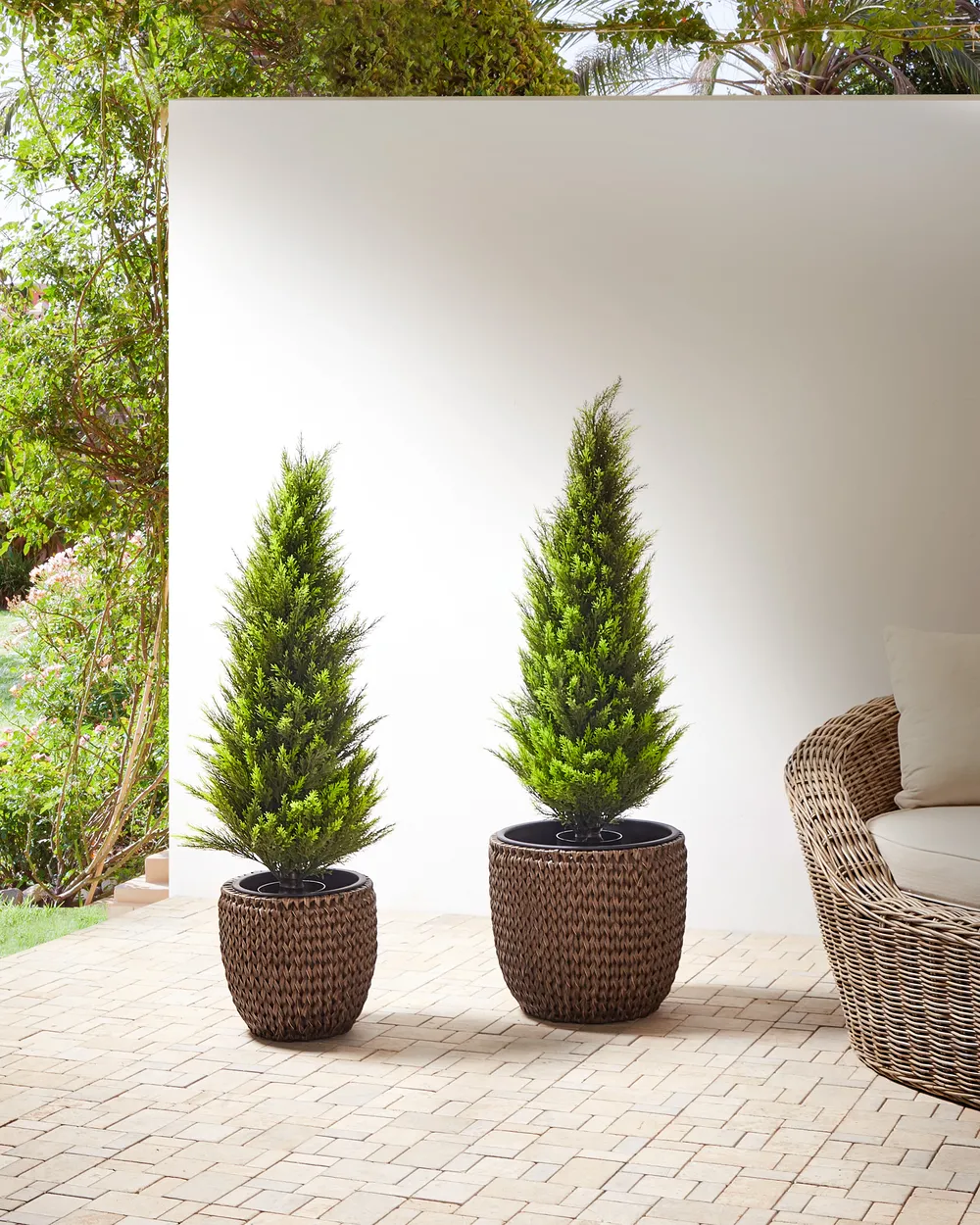 Set of 2 Plant Pots BERBERIS 34/45 cm PE Rattan Dark Brown