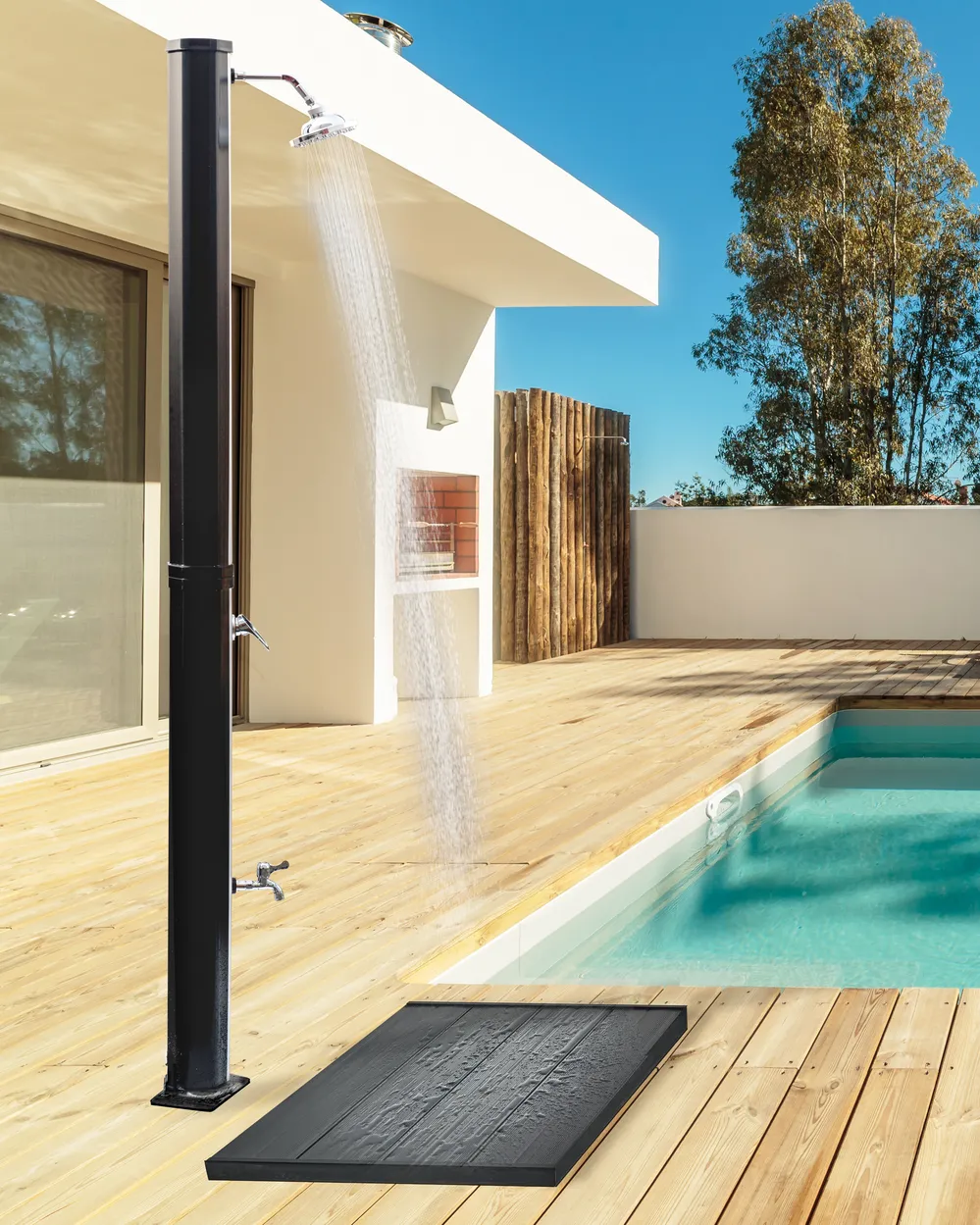 Freestanding Outdoor Solar Shower TUXPAM Black