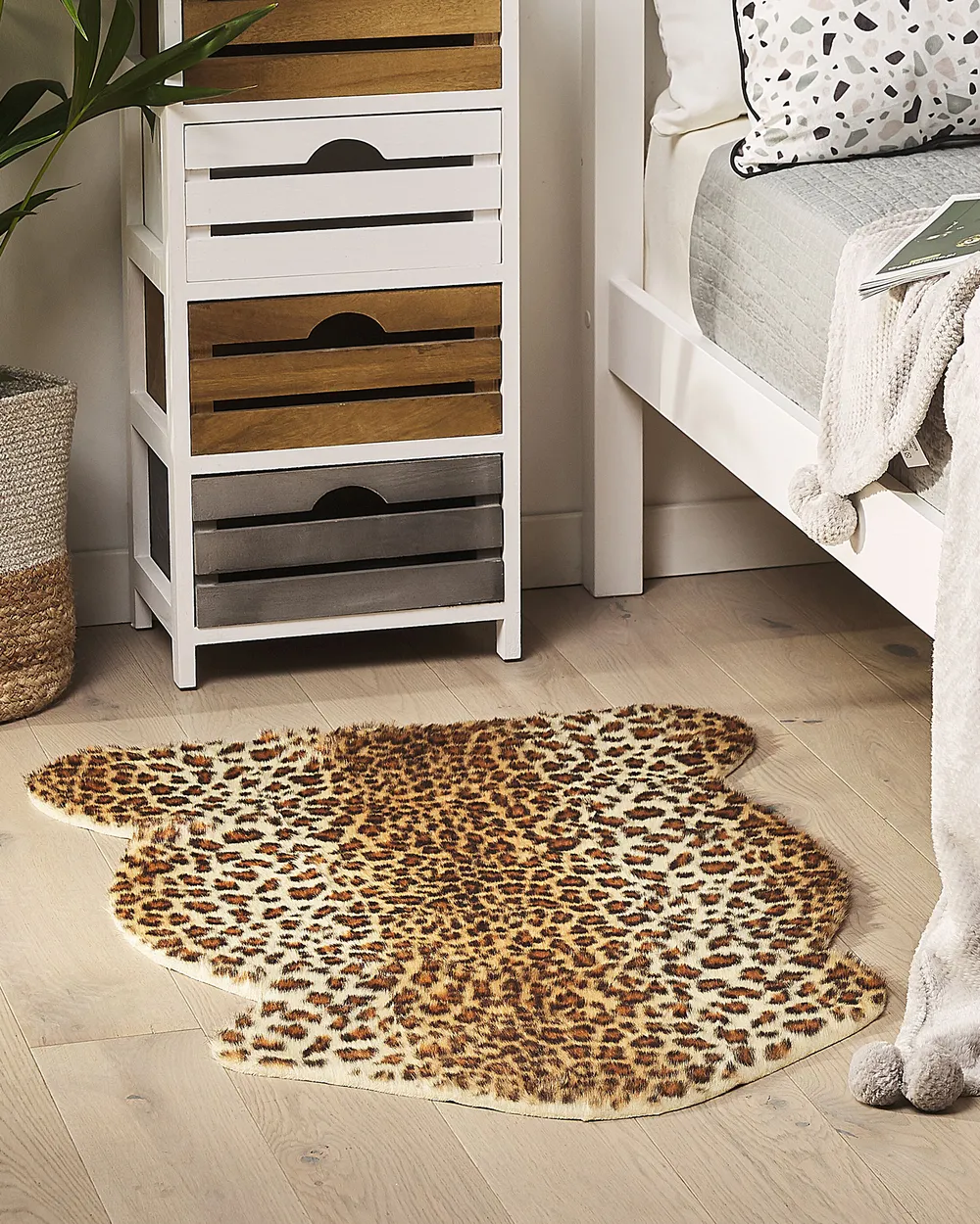 Faux Fur Rug NAMBUNG Brown 60 x 90 cm