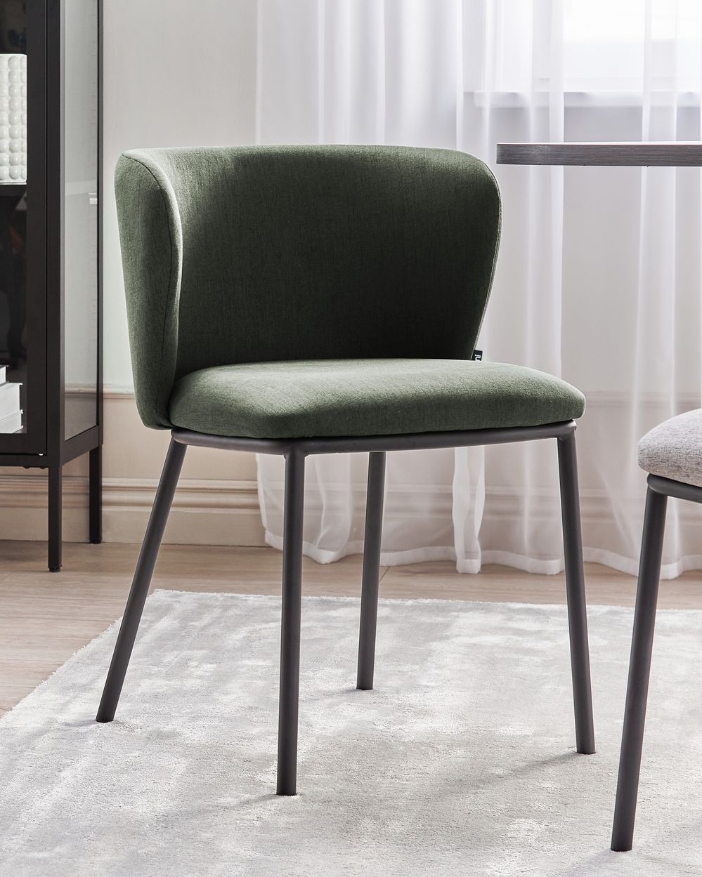 Set med 2 matstolar MINA Mörkgrön