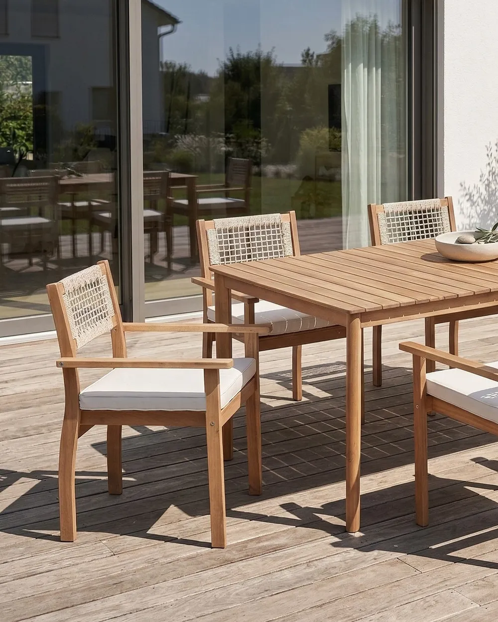 Set of 2 Garden Chairs SUMIRAGO Acacia Wood Light Brown