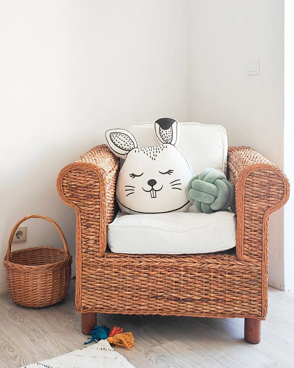 Set of 2 Decorative Cushions KANPUR Cotton 53 x 43 cm White Hare_884326