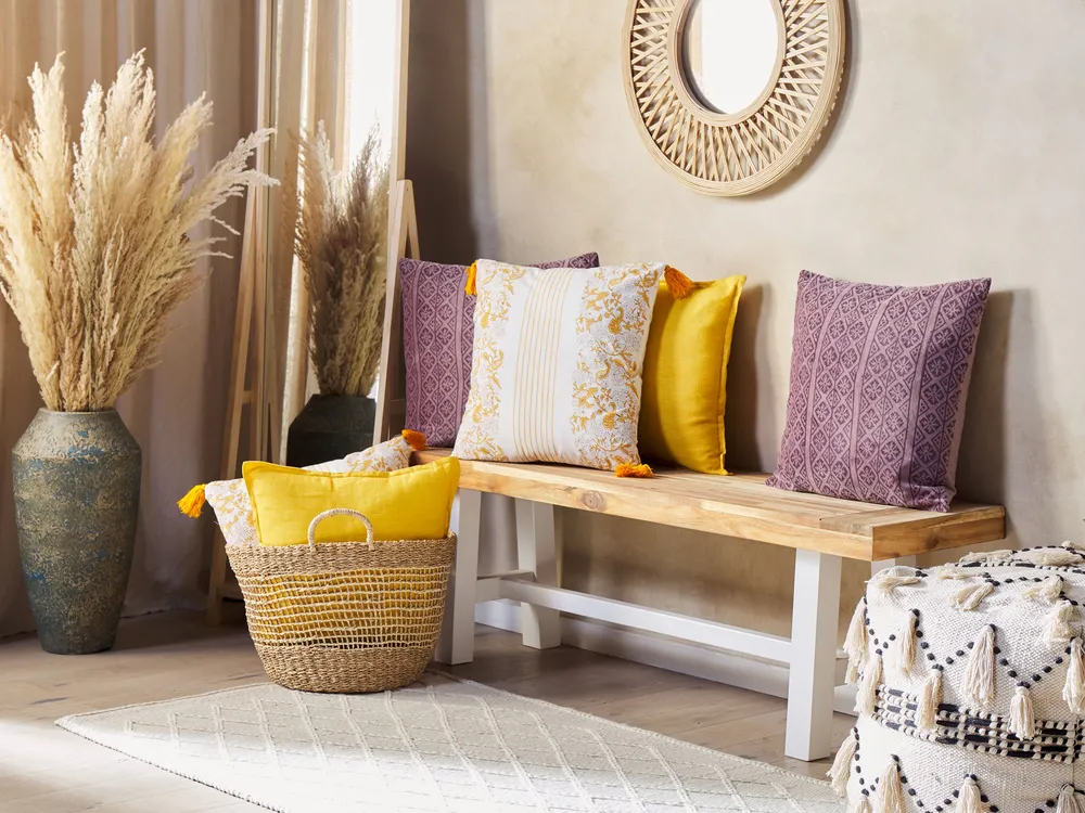 Set of 2 Decorative Cushions BILOBA 45 x 45 cm Cotton Yellow Floral Pattern