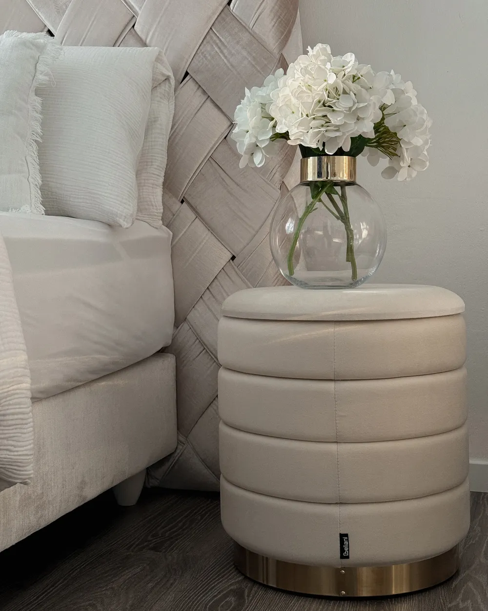 Set med 2 förvaringspuffar GARLAND Sammet Ljusbeige_943768