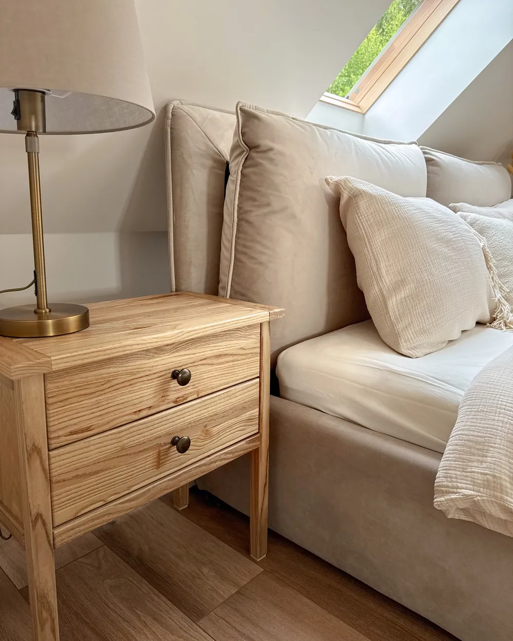 2 Drawer Bedside Table SALTON Sassafras Wood Brown_1005229