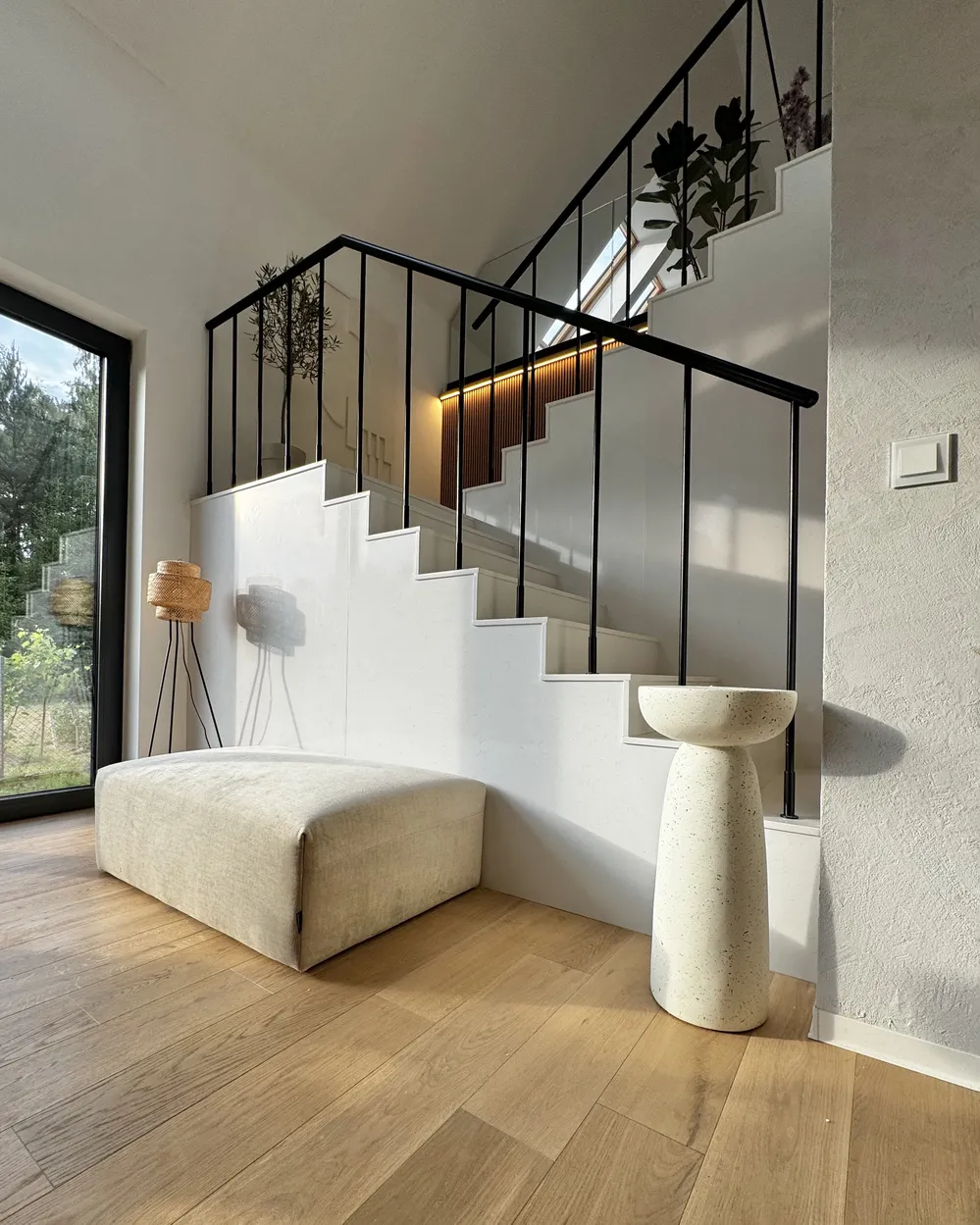 Sidobord CADINI 33 cm 33 cm Terrazzoeffekt Off-White_933339