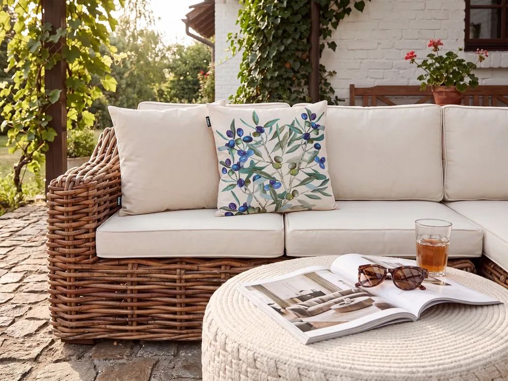 Set of 2 Outdoor Cushions ALOYSIA Plant Pattern 45 x 45 cm Light Beige