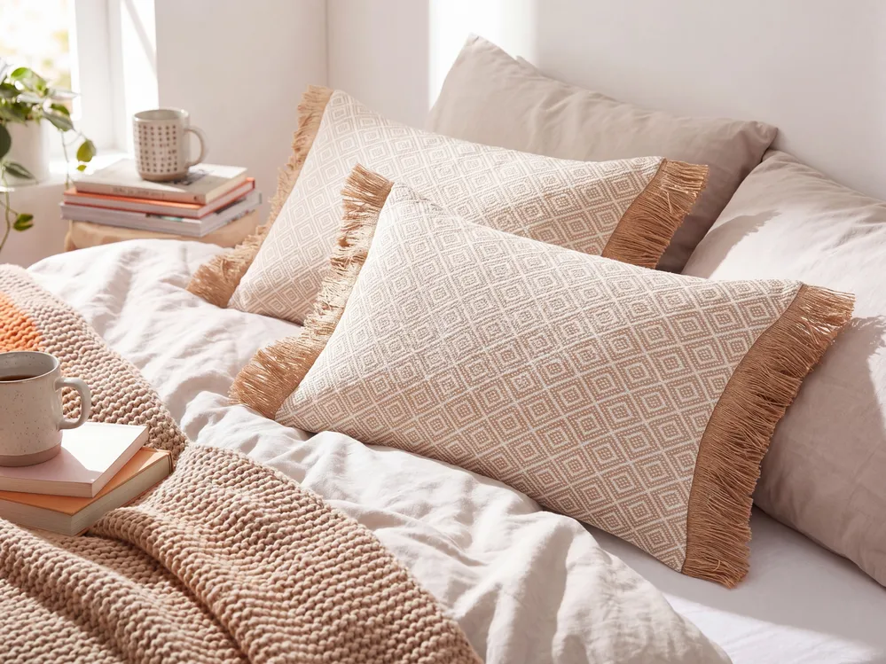 Set of 2 Decorative Cushions BOATH 30 x 50 cm Beige Solid