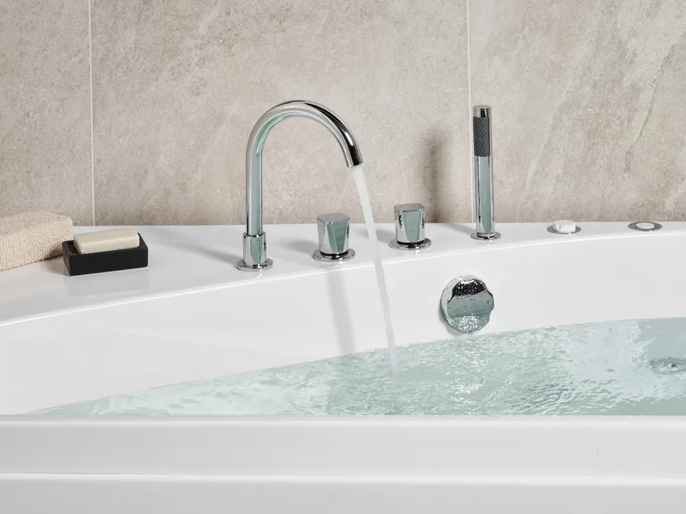 Hörnbubbelbadkar med LED CAURA 175 x 80 cm Vit Högervänd_1017094
