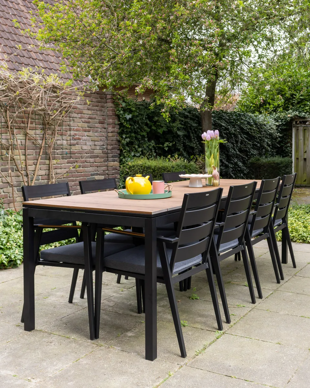 Utdragbart trädgårdsmatbord TOFANE 198/248 cm 90 cm Brun_982600