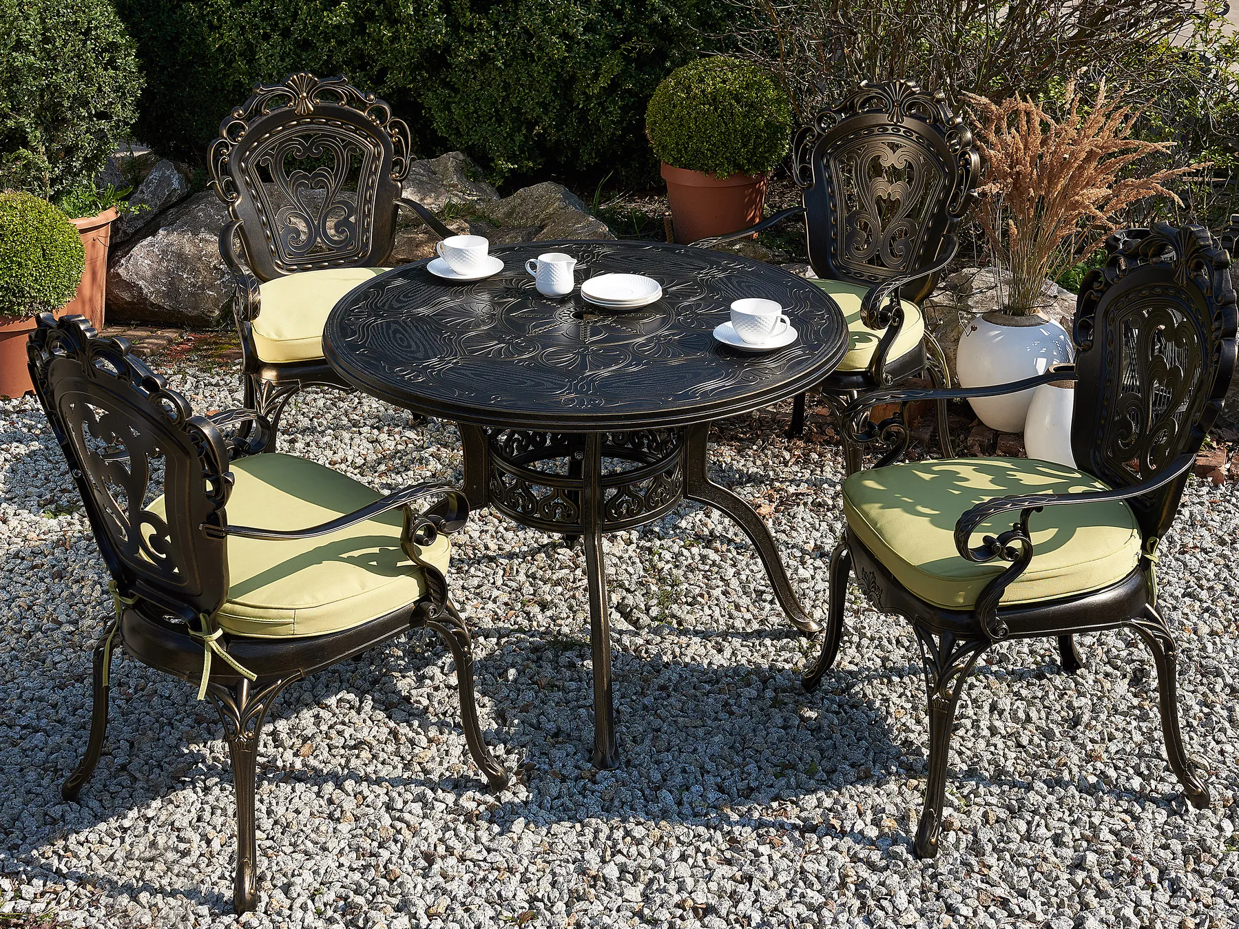 Garden Dining Table SAPRI 100 cm 100 cm Metal Dark Brown_765800