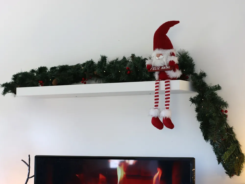 Christmas Garland LED TENALA 180 cm Green_1035954