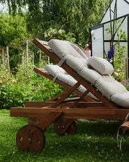 Solstol med dyna CESANA PREMIUM Akaciaträ Ljusbeige_1005579
