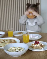 Set med 4 middagstallrikar SESAME Stengods Ljusgrå_973778