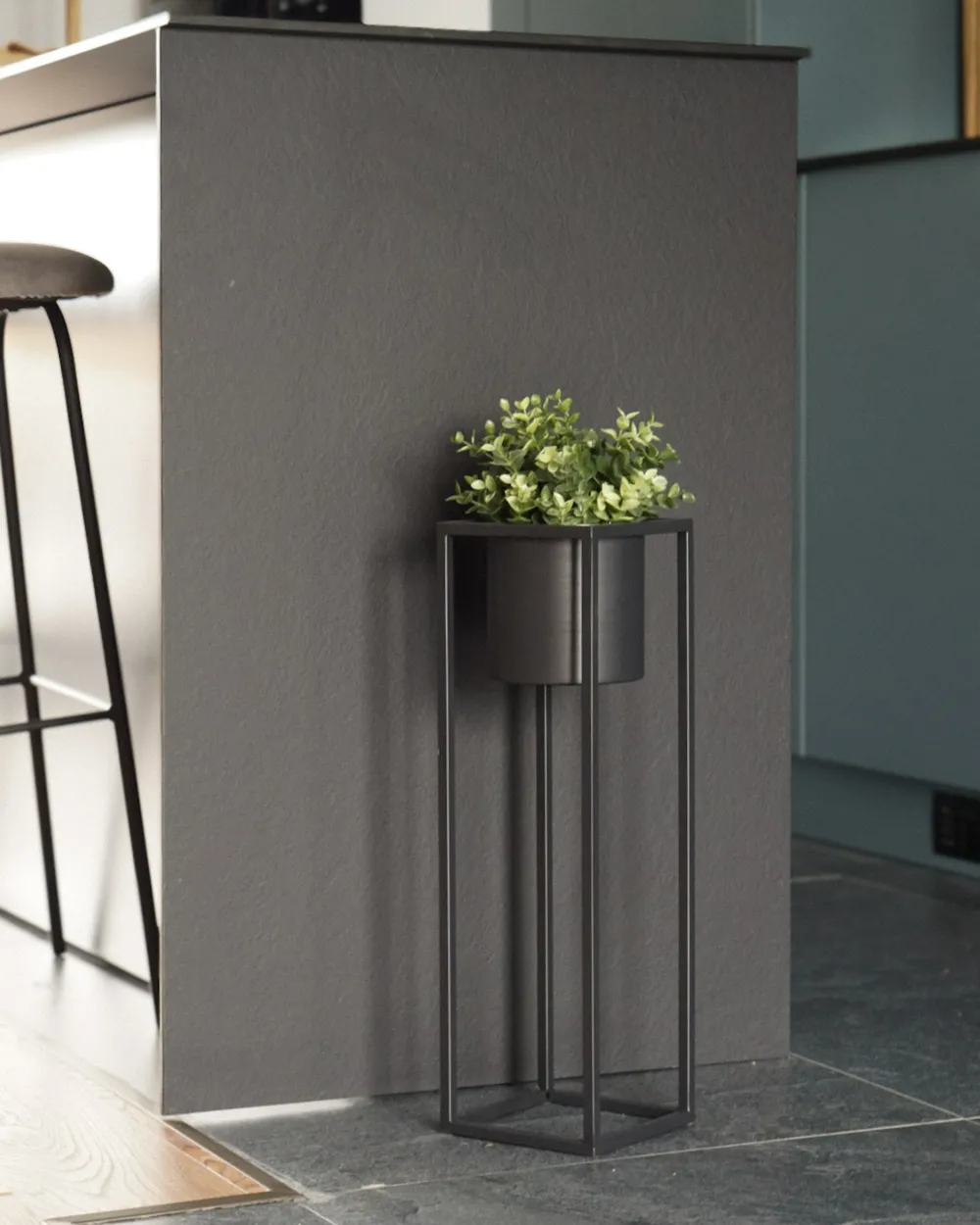 Elevated Plant Pot IDRA 15 cm Metal Black_982865