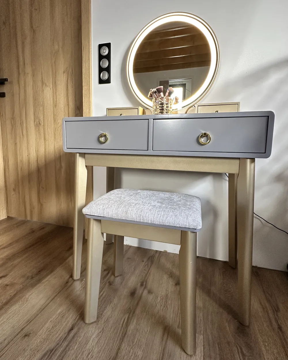 Dressing Table with Mirror and Stool FEDRY LED Grey_940187