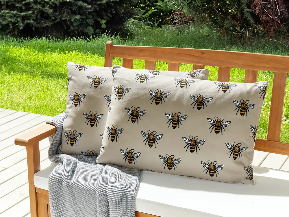 Set of 2 Outdoor Cushions CANNETO Animal Pattern 40 x 60 cm Beige