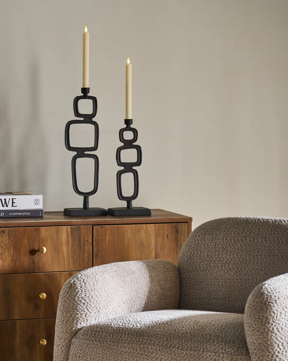Set of 2 Candle Holders SIPANJE 35/48 cm Metal Black