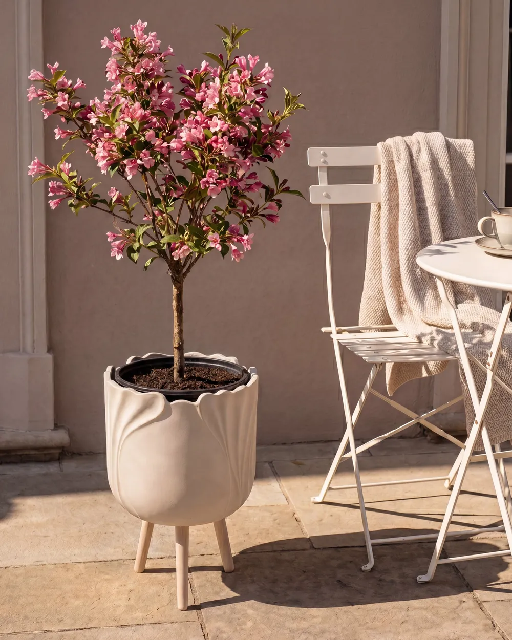 Elevated Plant Pot ARPONE 36 cm Light Beige