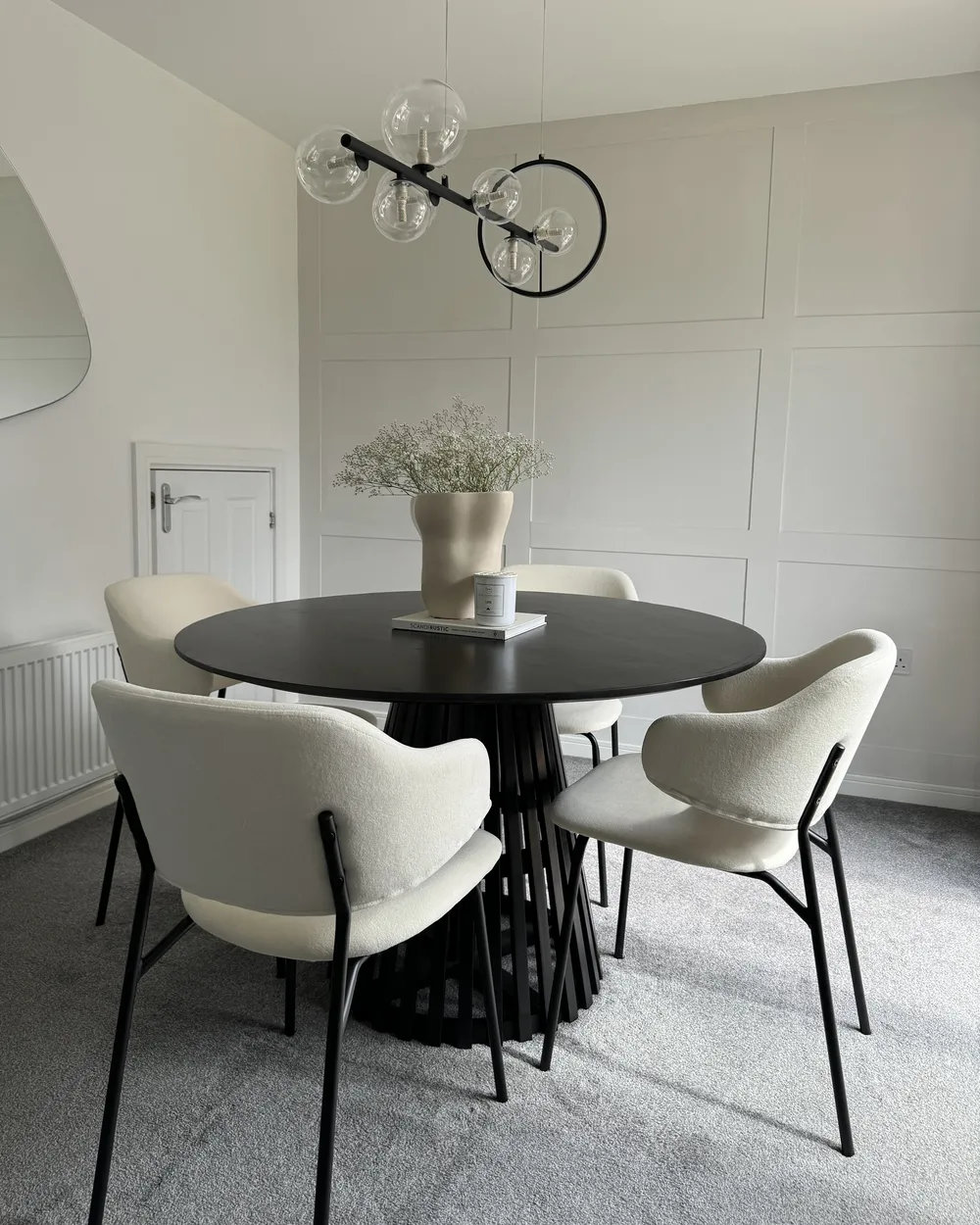 Dining Table MESILLA Black 120 cm 120 cm Acacia Wood_938075