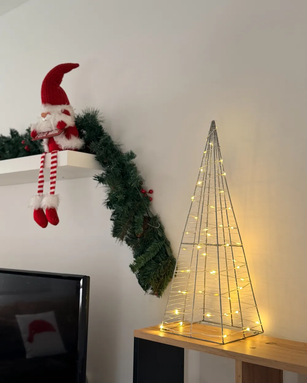 Ulkokoriste LED-valo PUKSALA 60 cm Joulukuusi Hopea_1035944