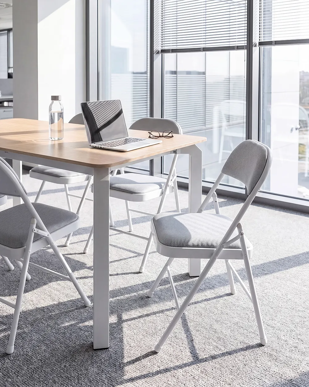 Set of 4 Folding Chairs SPARKS Metal Light Grey/ White_1154773