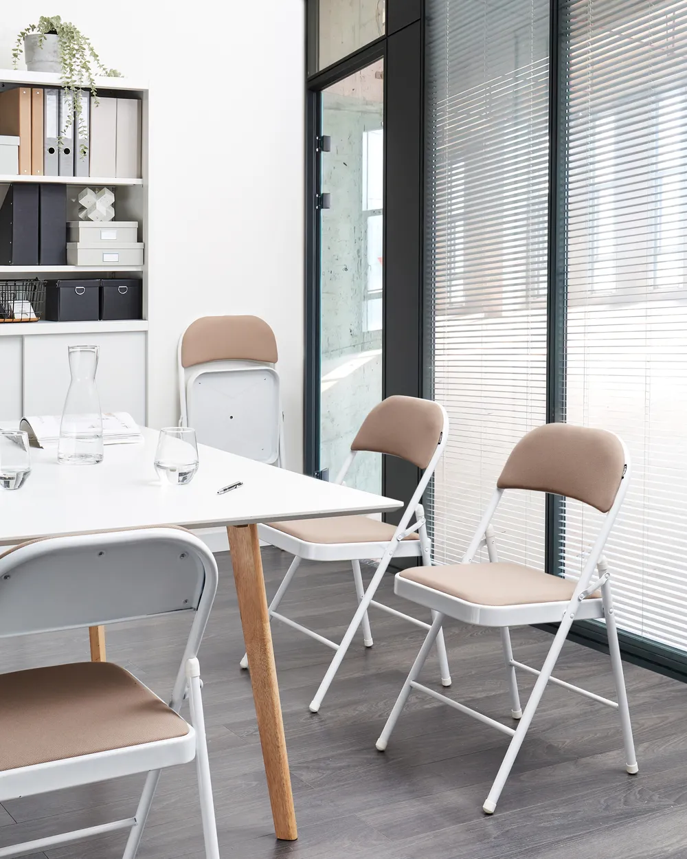 Set of 4 Folding Chairs SPARKS Beige/ White