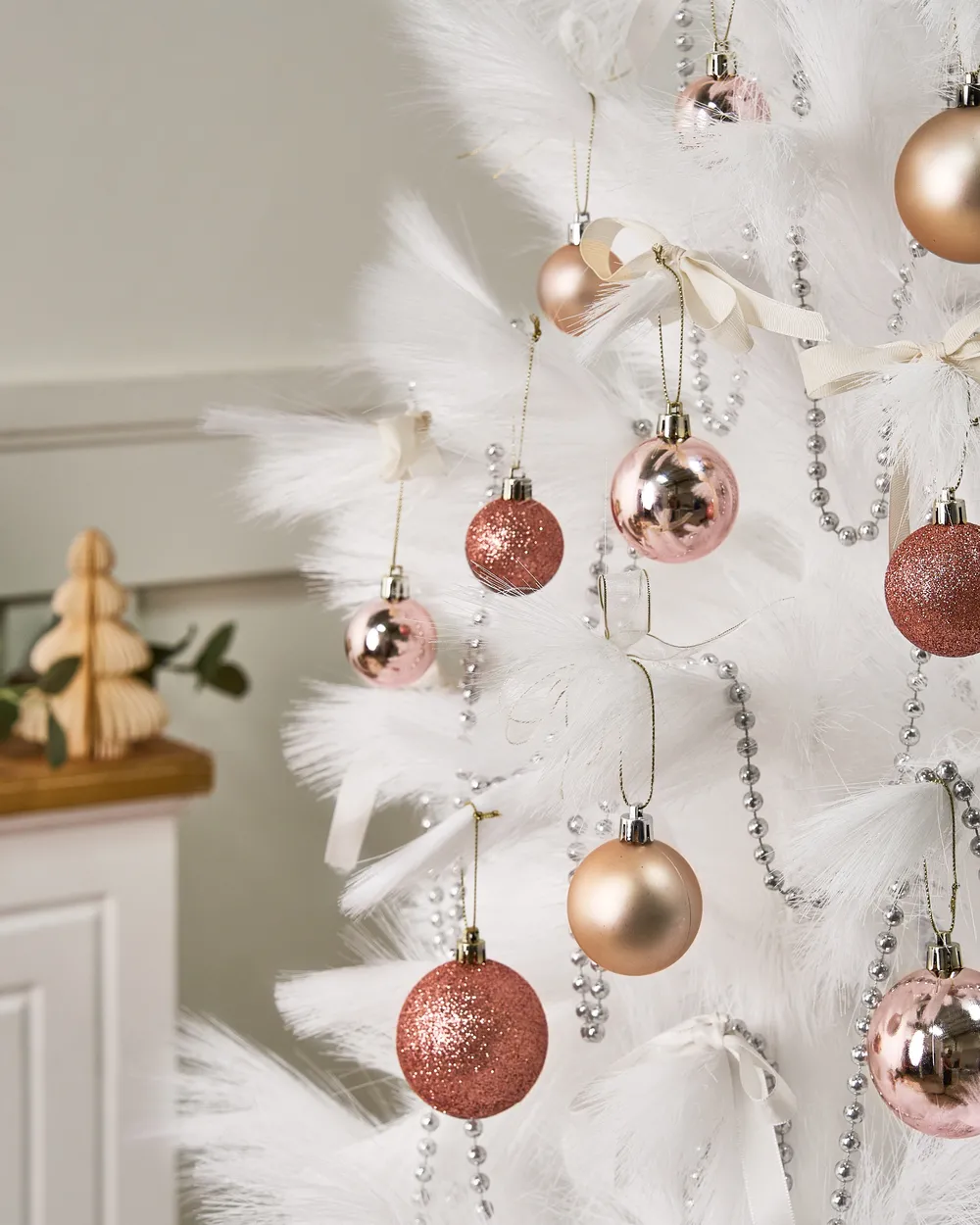 Set of 60 Baubles TYIN Pink_1036724