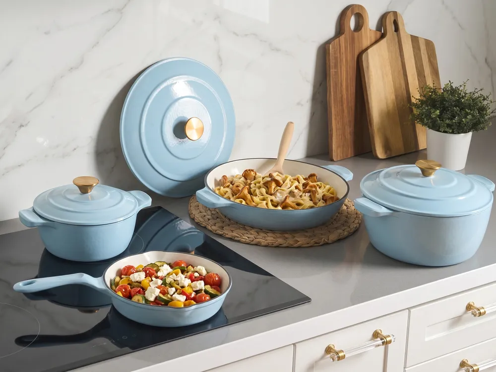 7 Piece Cast Iron Set FERRANO Light Blue