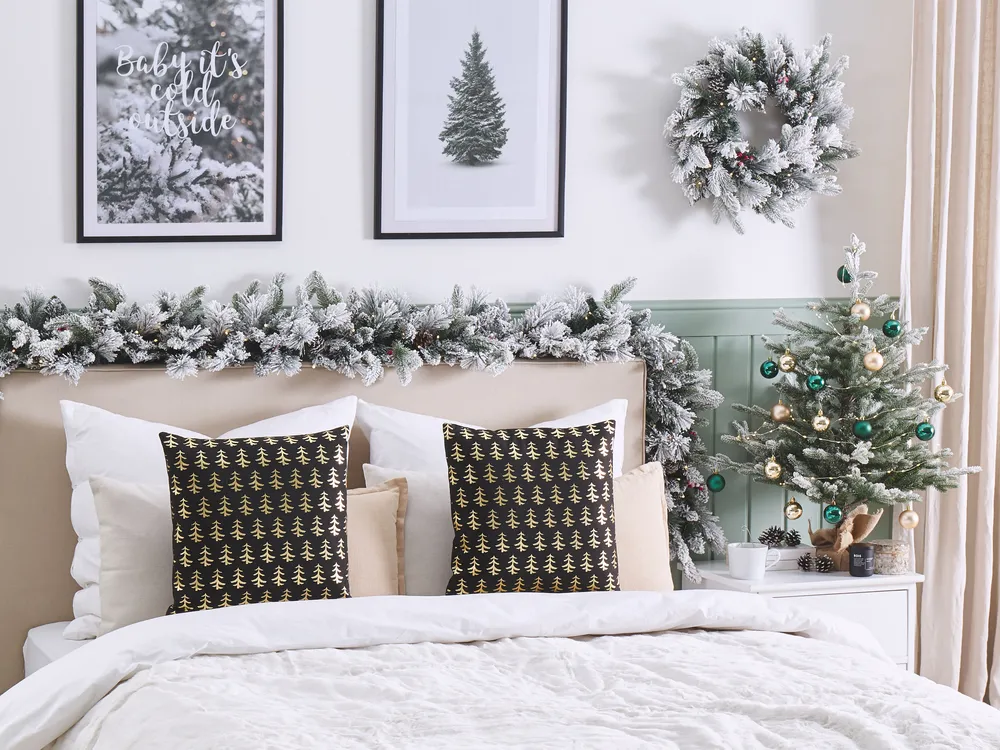 Set of 2 Decorative Cushions LEROY 45 x 45 cm Cotton Black Christmas Motif