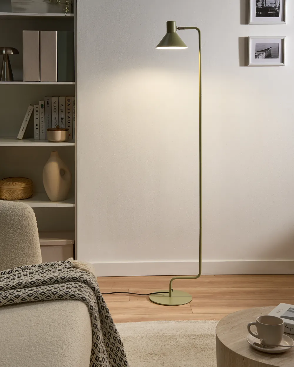 Floor Lamp RIMAVA Metal Light Green