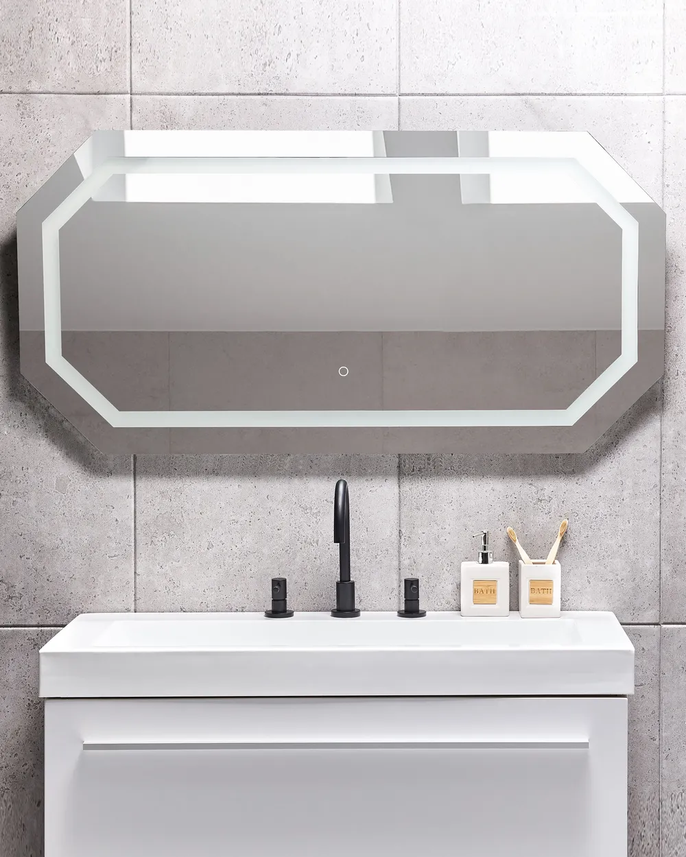 Badrumsspegel med LED LOCMARIAQUER 120 cm 60 cm Silver_863037