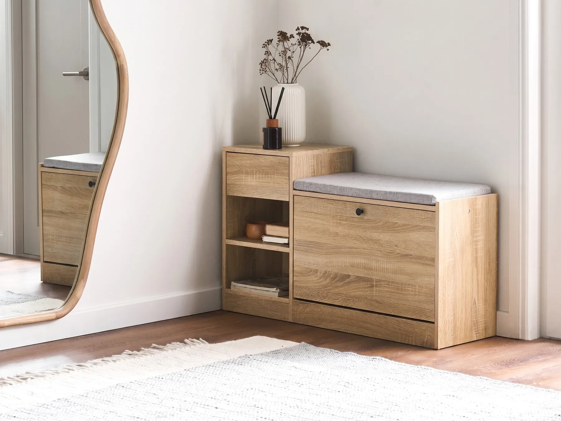 Shoe Storage Cabinet REGINA Light Brown_1073953