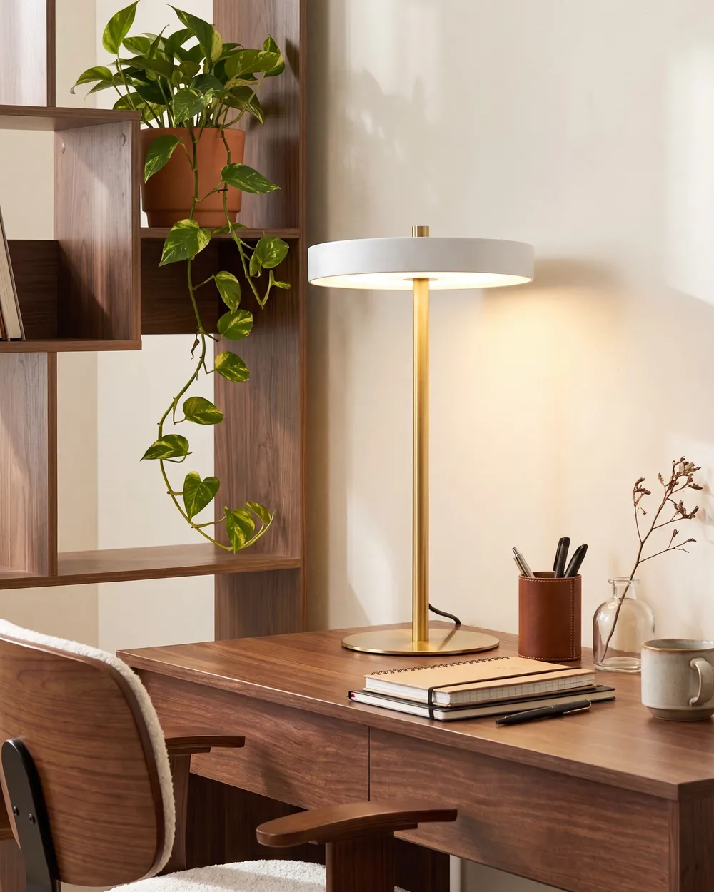 LED Table Lamp EVENLODE with Dimmer Metal White