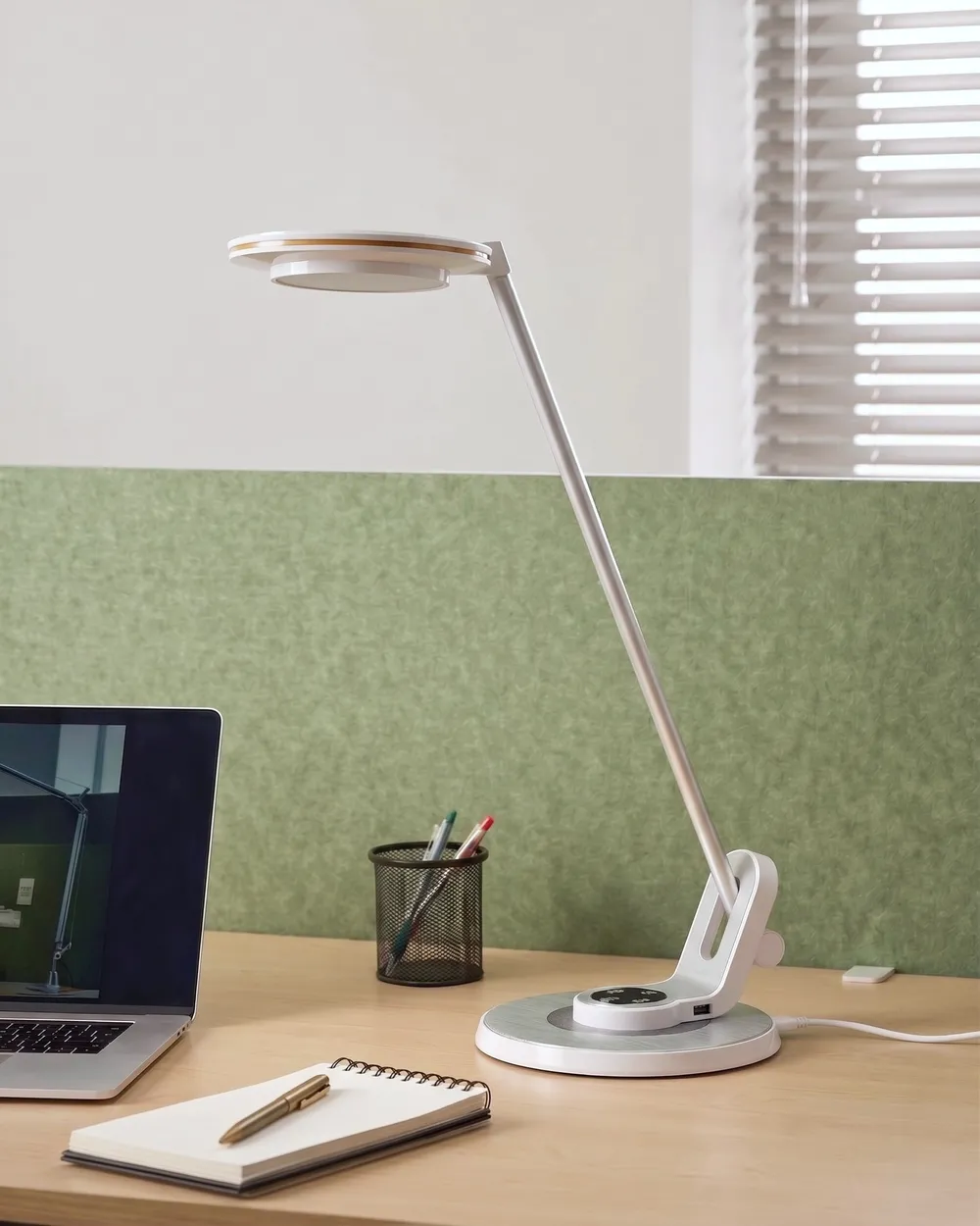 LED Desk Lamp CORVUS with Dimmer Metal White/ Silver_1080376