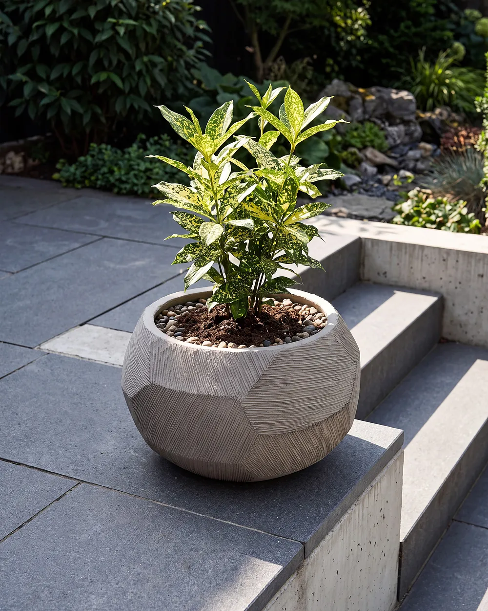 Plant Pot RAURIS 47 cm Grey_1161928