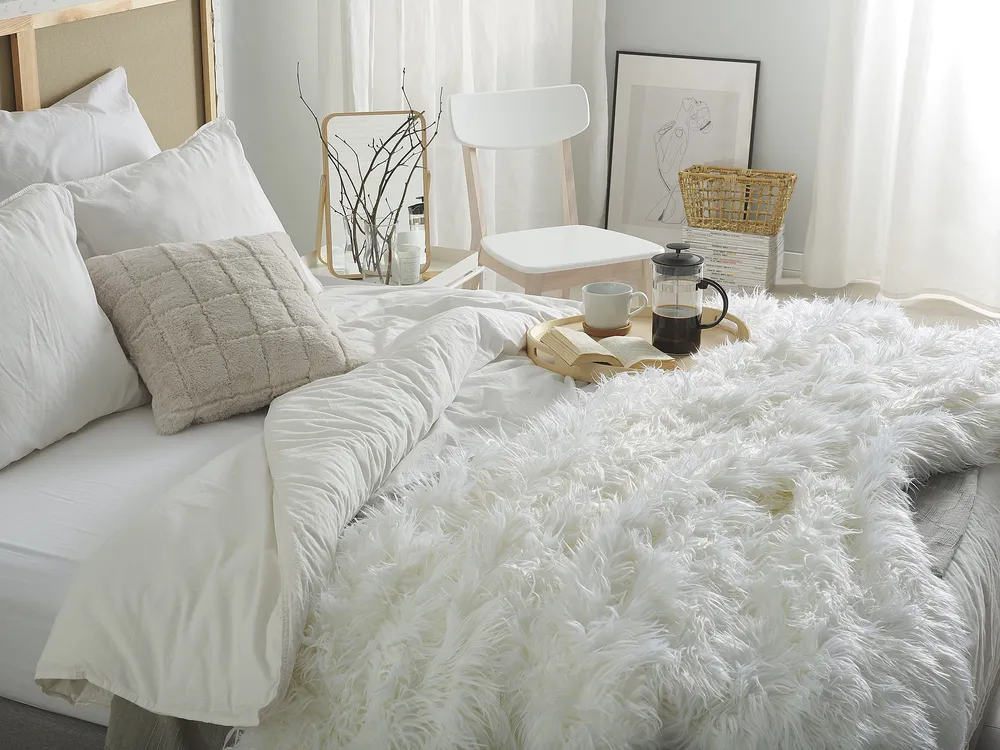 Bedspread DELICE 200 x 220 cm White