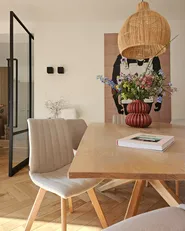 Set med 2 matstolar CALGARY Ljusgrå_982774