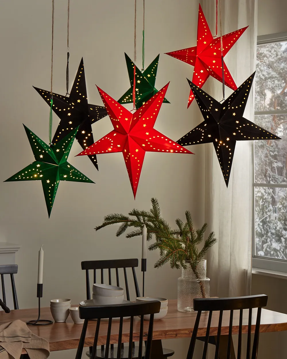Set of 2 Hanging Decorations LED MOTTI 60 cm Star Emerald Green