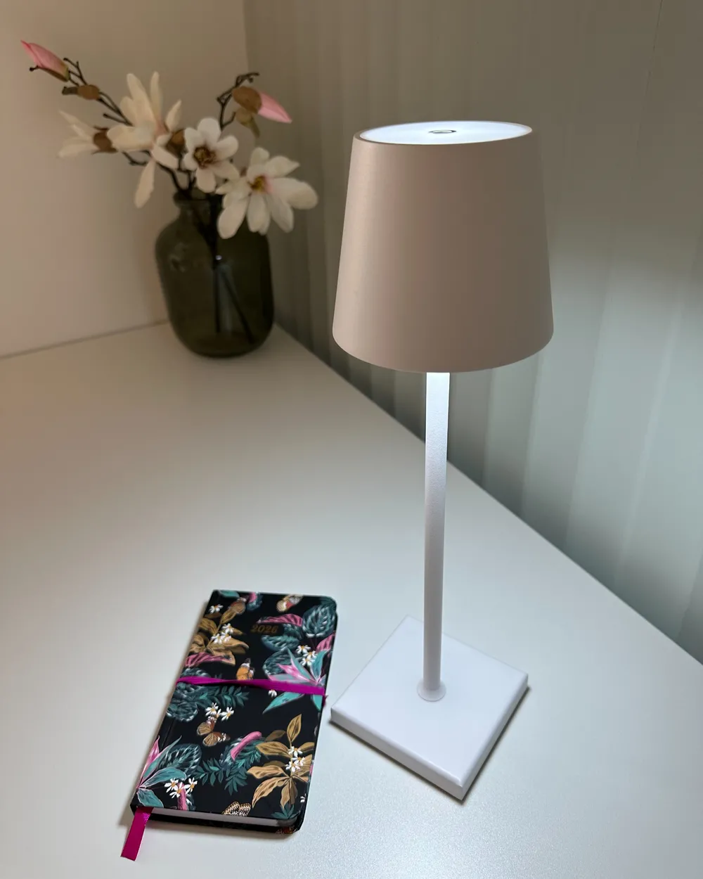 Wireless LED Table Lamp BACEIRO with Dimmer Metal White_1065762